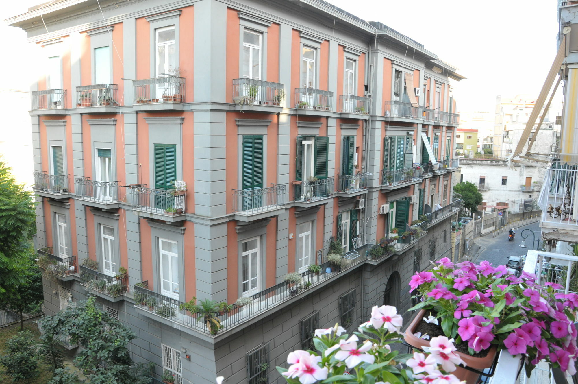 Welcome Naples